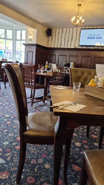 艾尔斯伯里贝尔酒店-旅行者