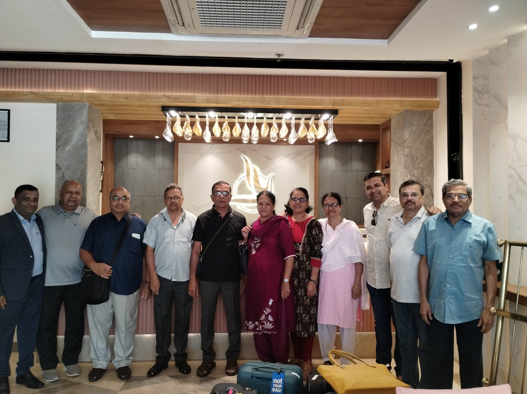 Cozzet Victoria Hotel主图