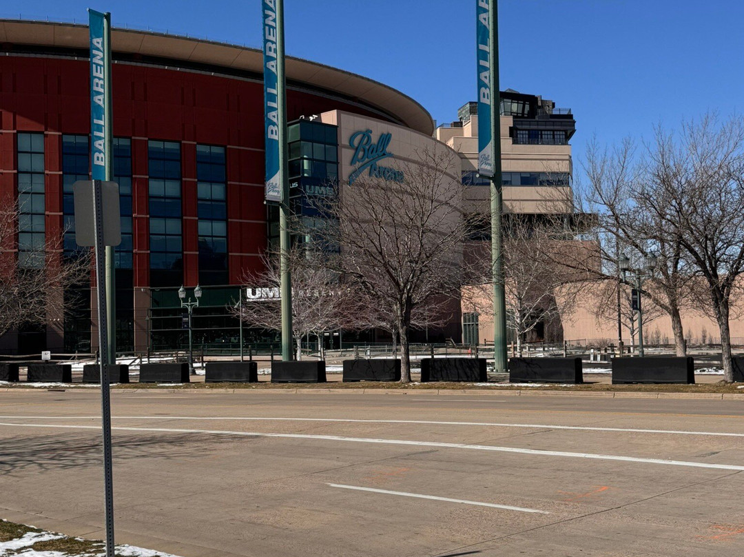 麦格雷戈广场拉力酒店主图