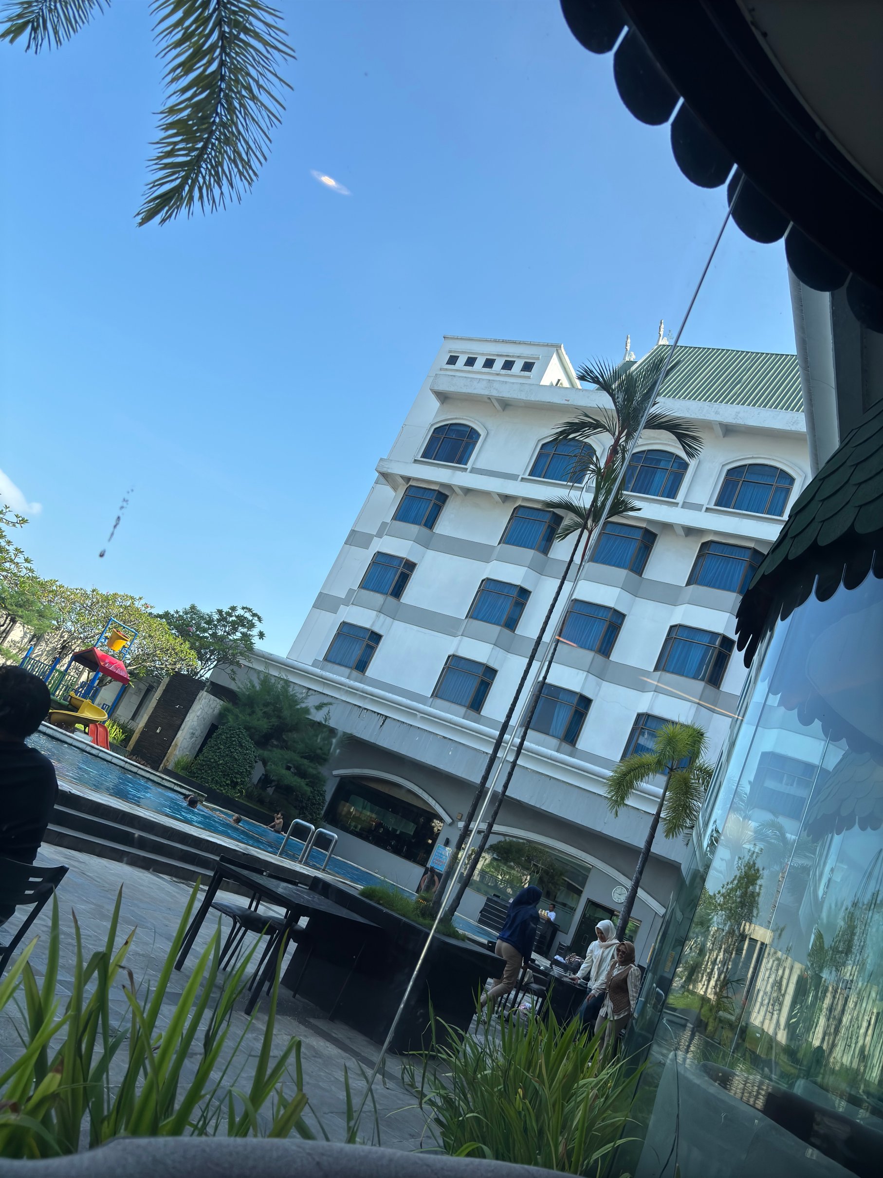 北干巴鲁贾特拉大酒店-旅行者