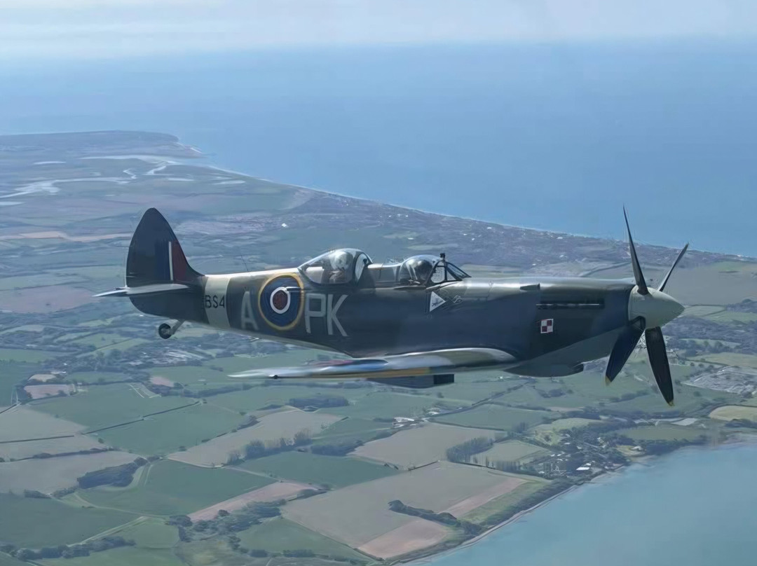 Spitfires.com "The Spitfire Academy"-奇切斯特必去景点
