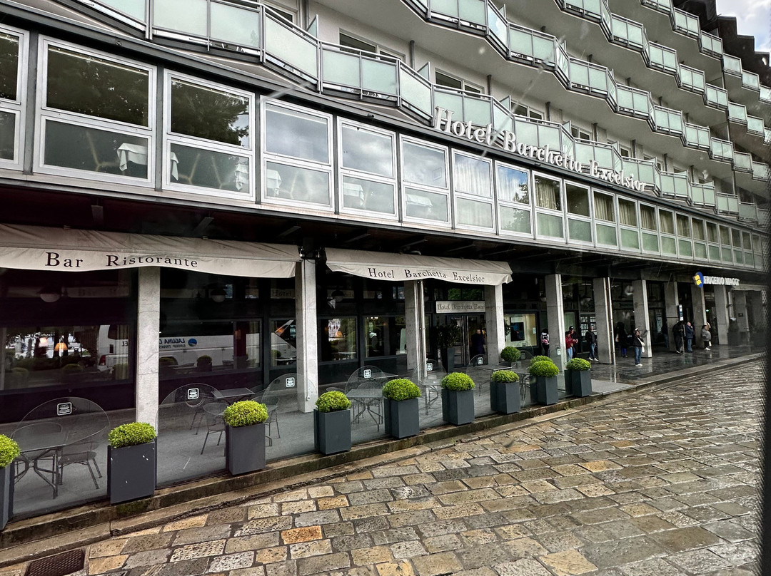 巴格尔达高级酒店主图