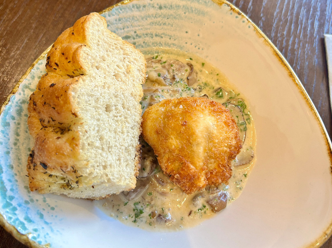 Swan & Royal Gastro Pub & Hotel