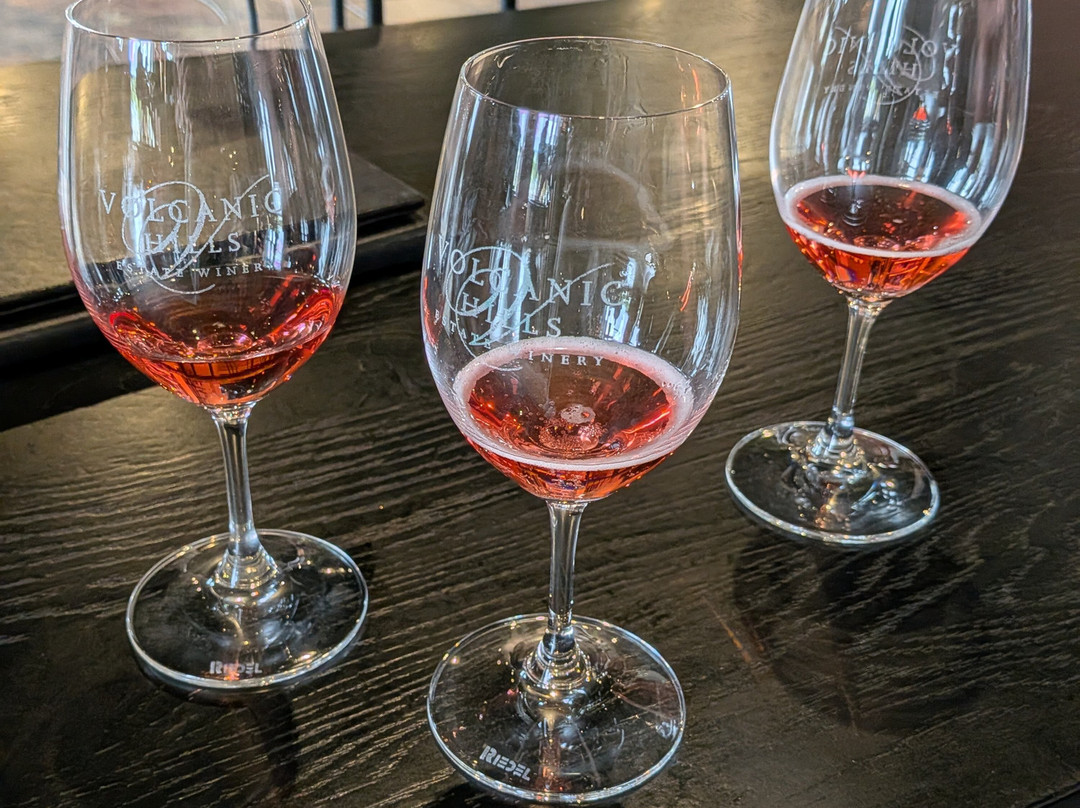 Volcanic Hills Estate Winery-西基隆拿必去景点