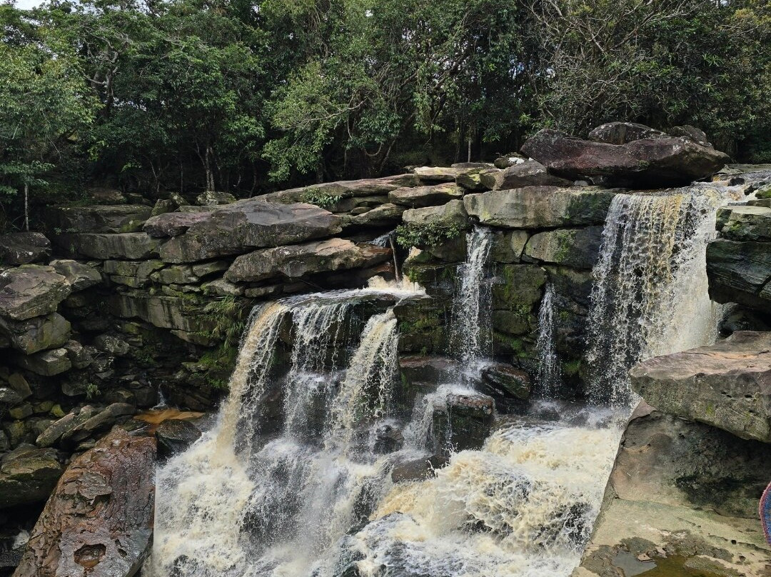 Popokvil Waterfall-贡布必去景点