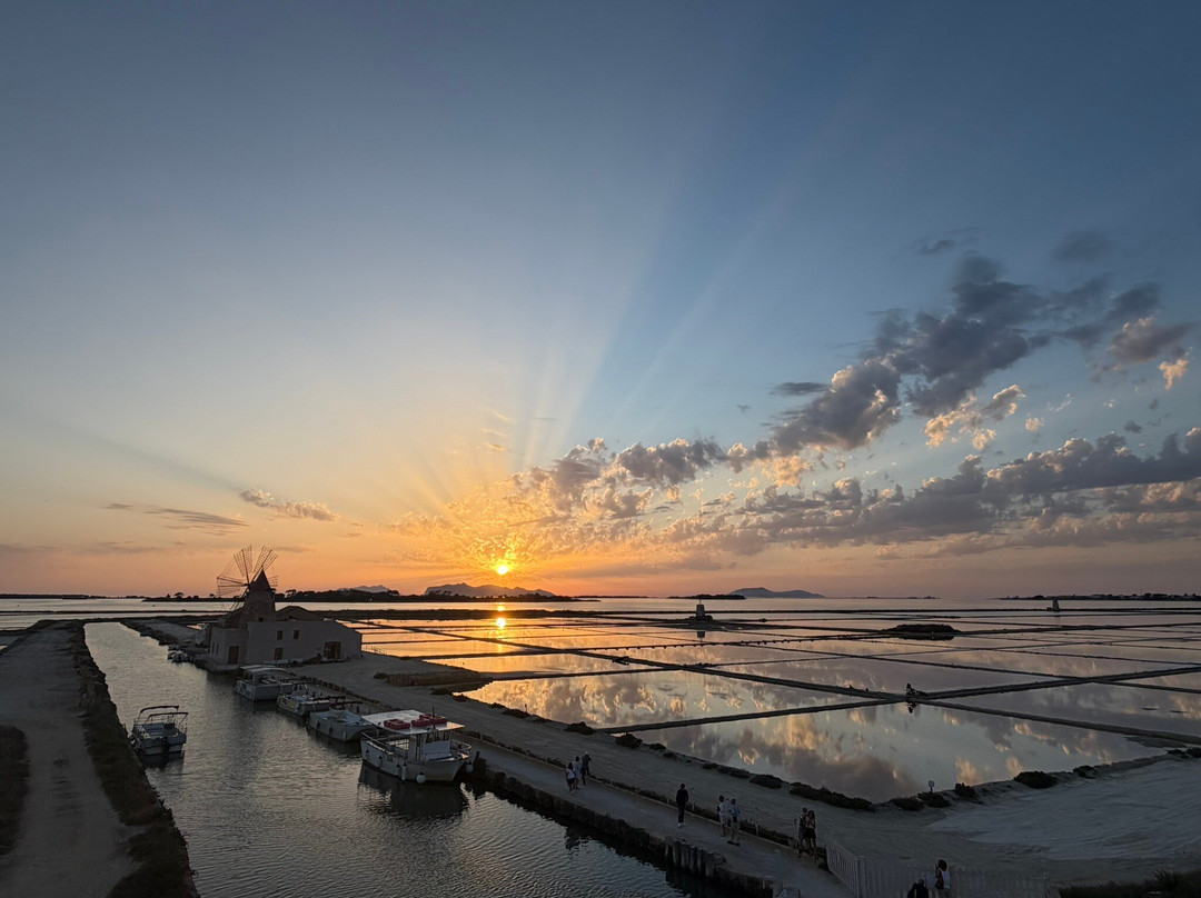 Saline of the Laguna Marsala-马尔萨拉必去景点