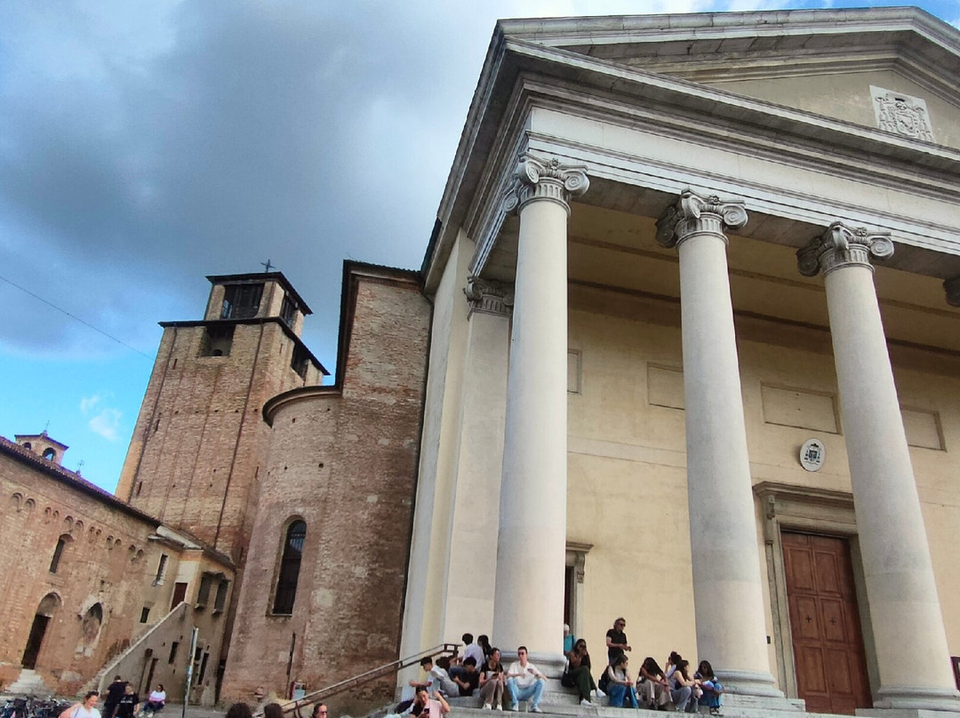 Cattedrale di San Pietro Apostolo-特雷维索必去景点