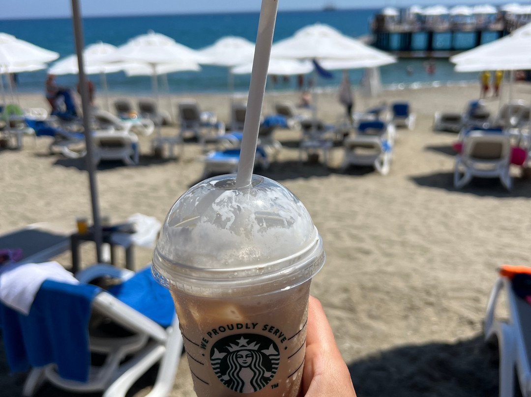 Quattro Beach Spa & Resort Hotel主图