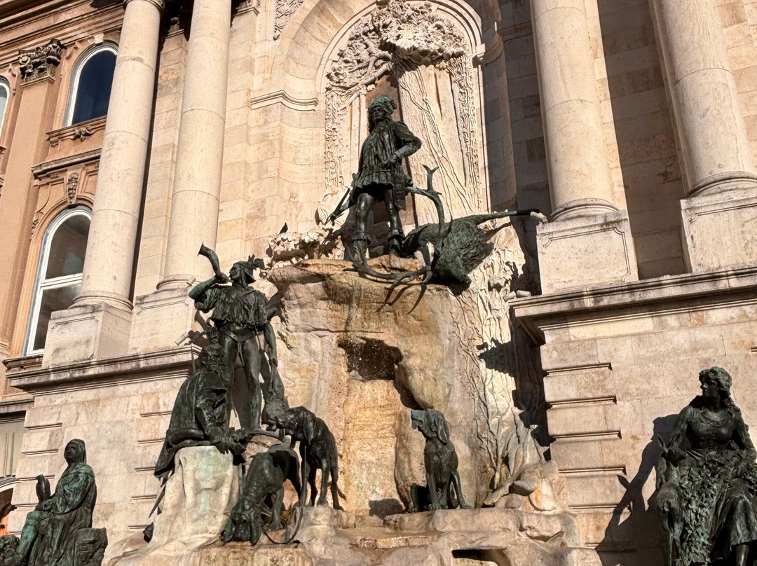 Fountain of King Matthias-布达佩斯必去景点