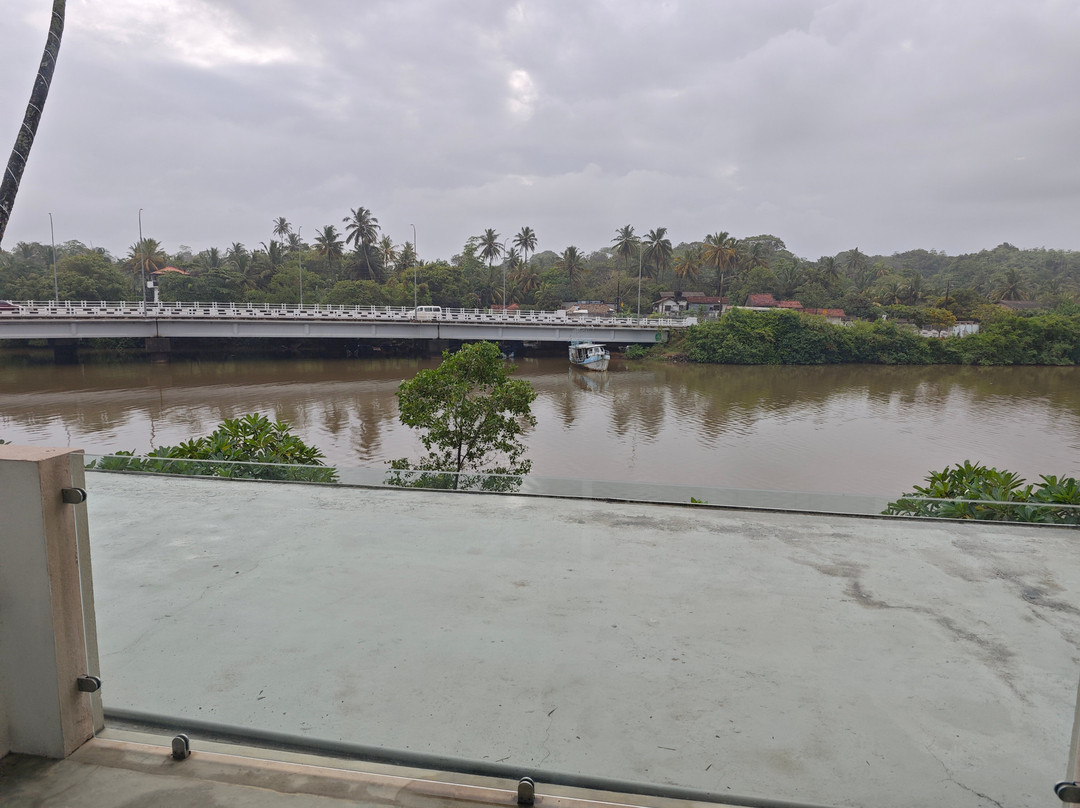 曼达哈米里萨度假酒店主图