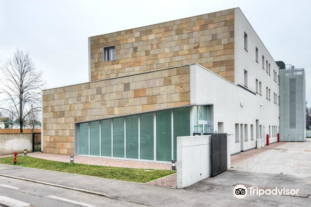 卡萨露西亚瓦伦蒂尼特兰尼酒店主图