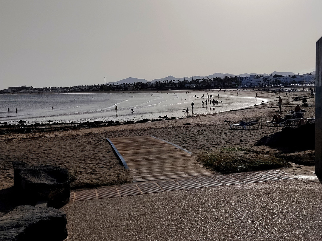 Playa de los Pocillos-卡门港必去景点