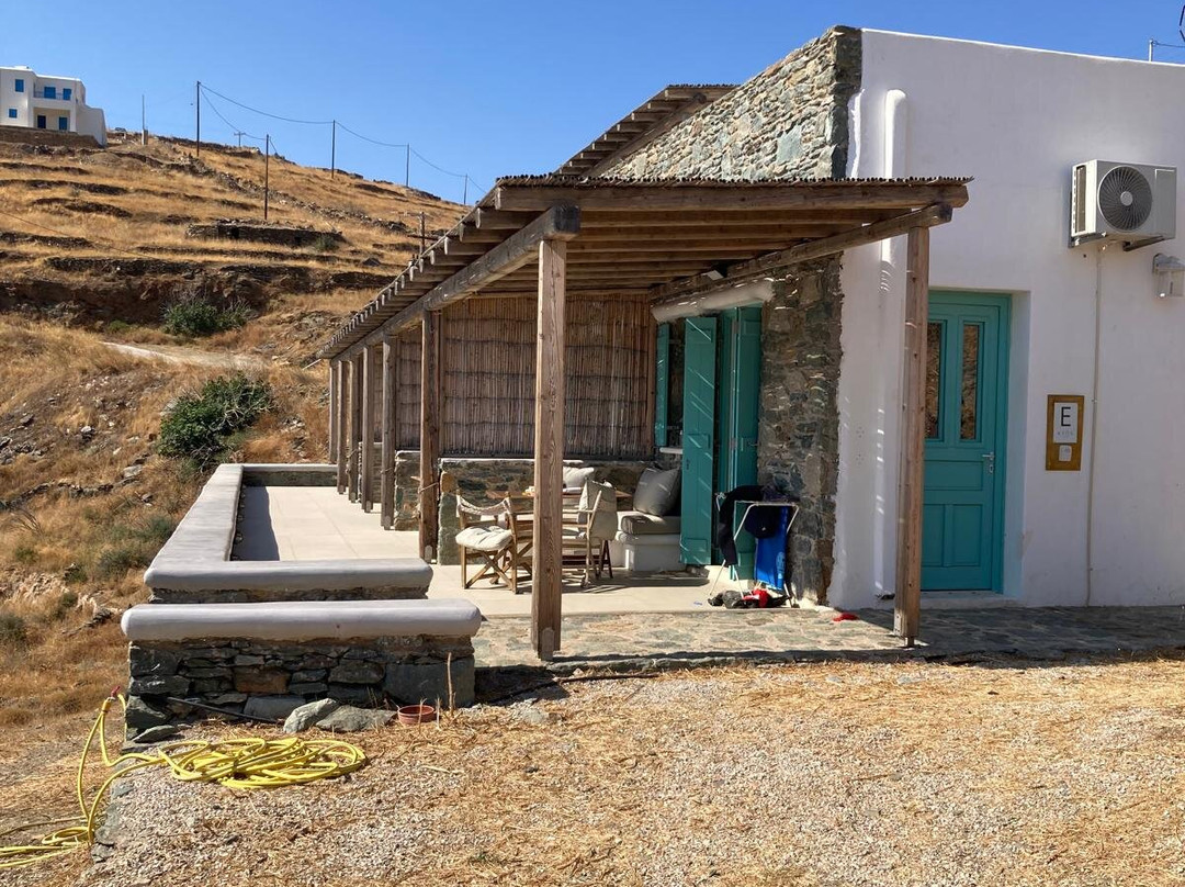 Kyon Beach Suites Kythnos