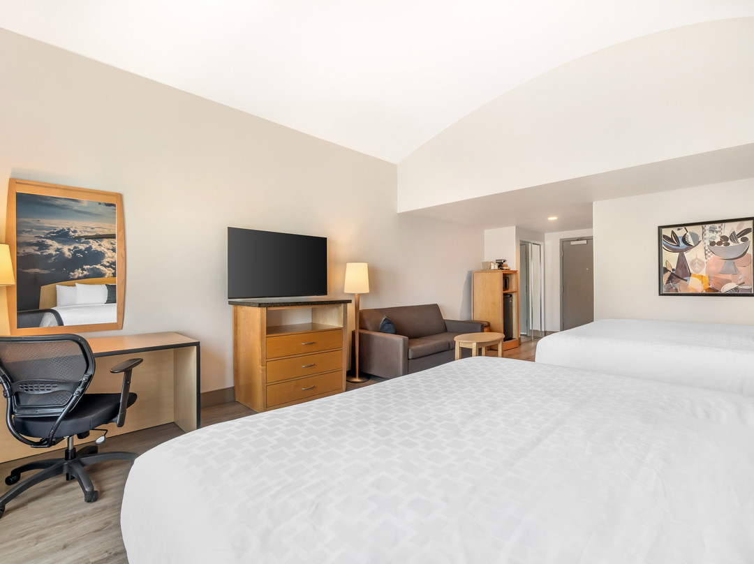 The Hanford Hotel主图