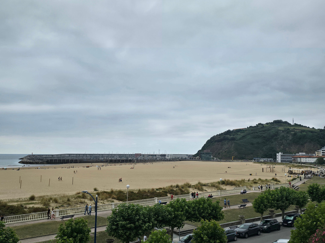 Playa La Salvé-拉雷多必去景点