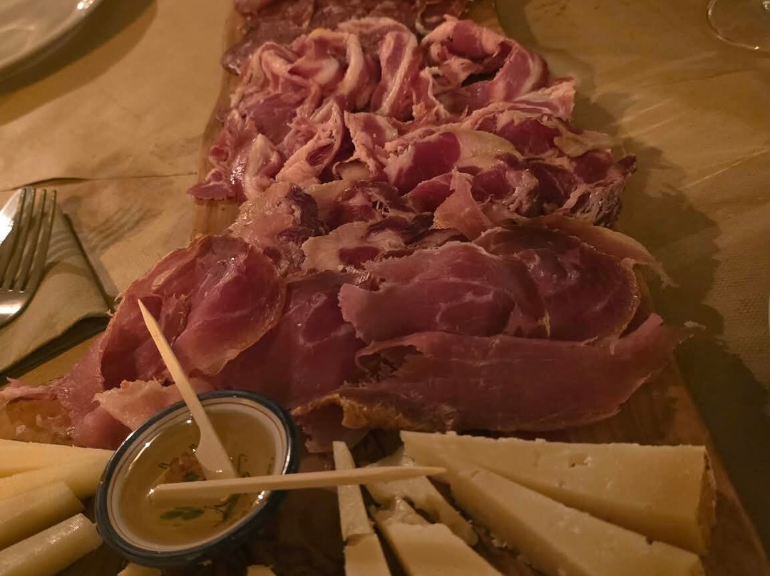 L'antica Grotta  Aps Circolo Enogastronomico Culturale
