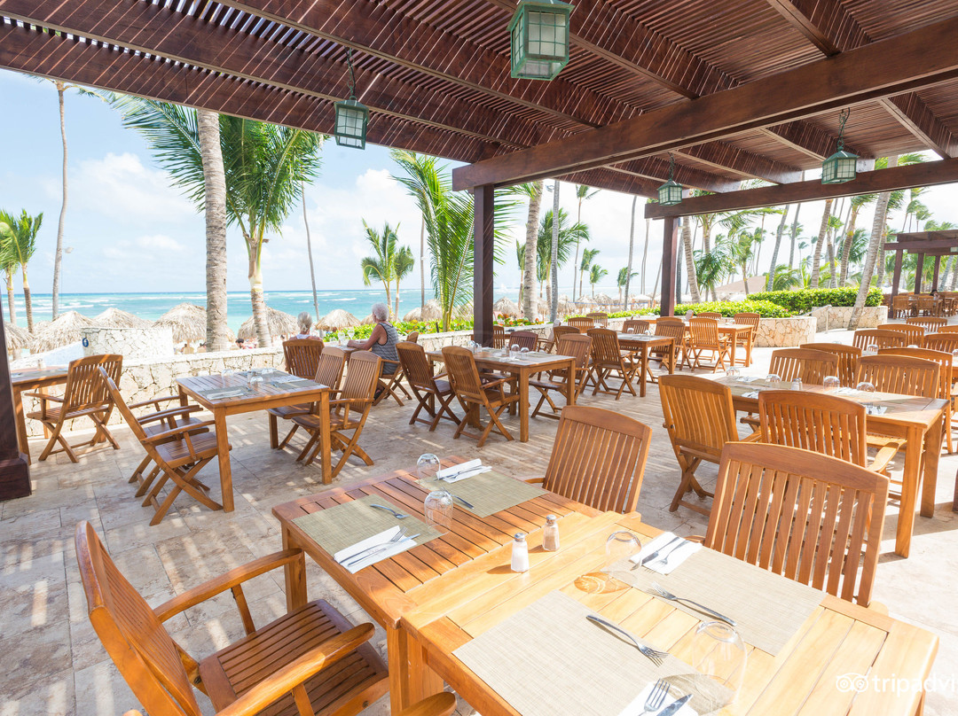 巴瓦罗酒店住宿-Majestic Elegance Punta Cana