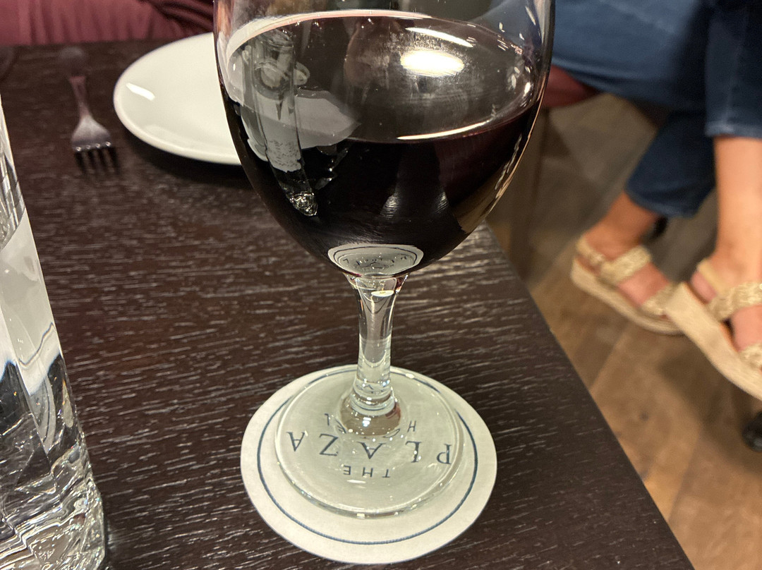 塔拉特广场酒店主图