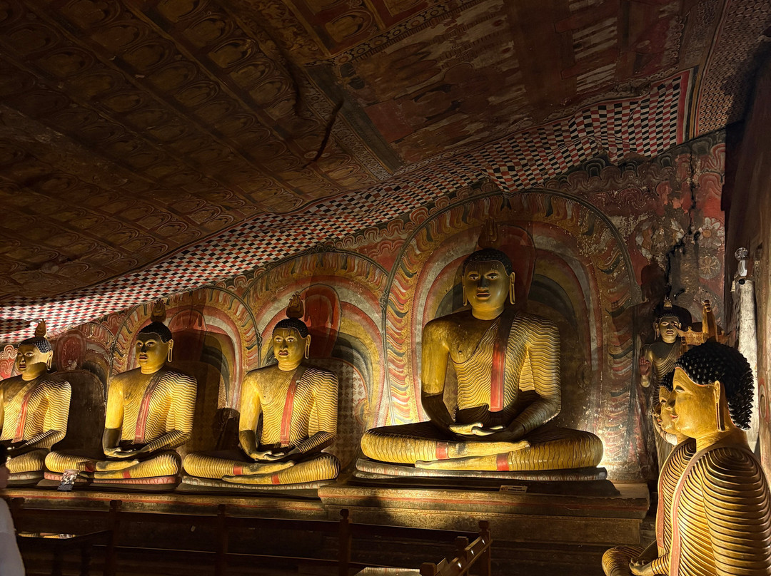 See Sri Lanka Tours-康提必去景点