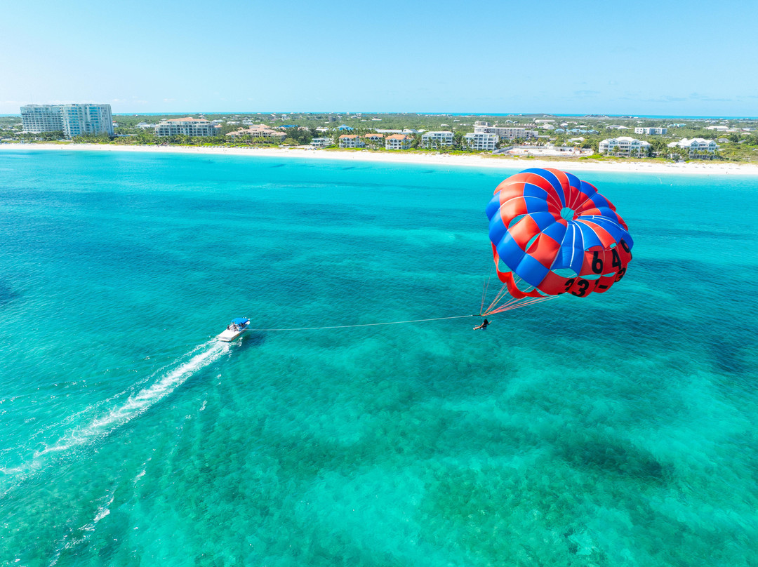 Key To The Sea Parasailing And Charters-普罗维登西亚莱斯必去景点
