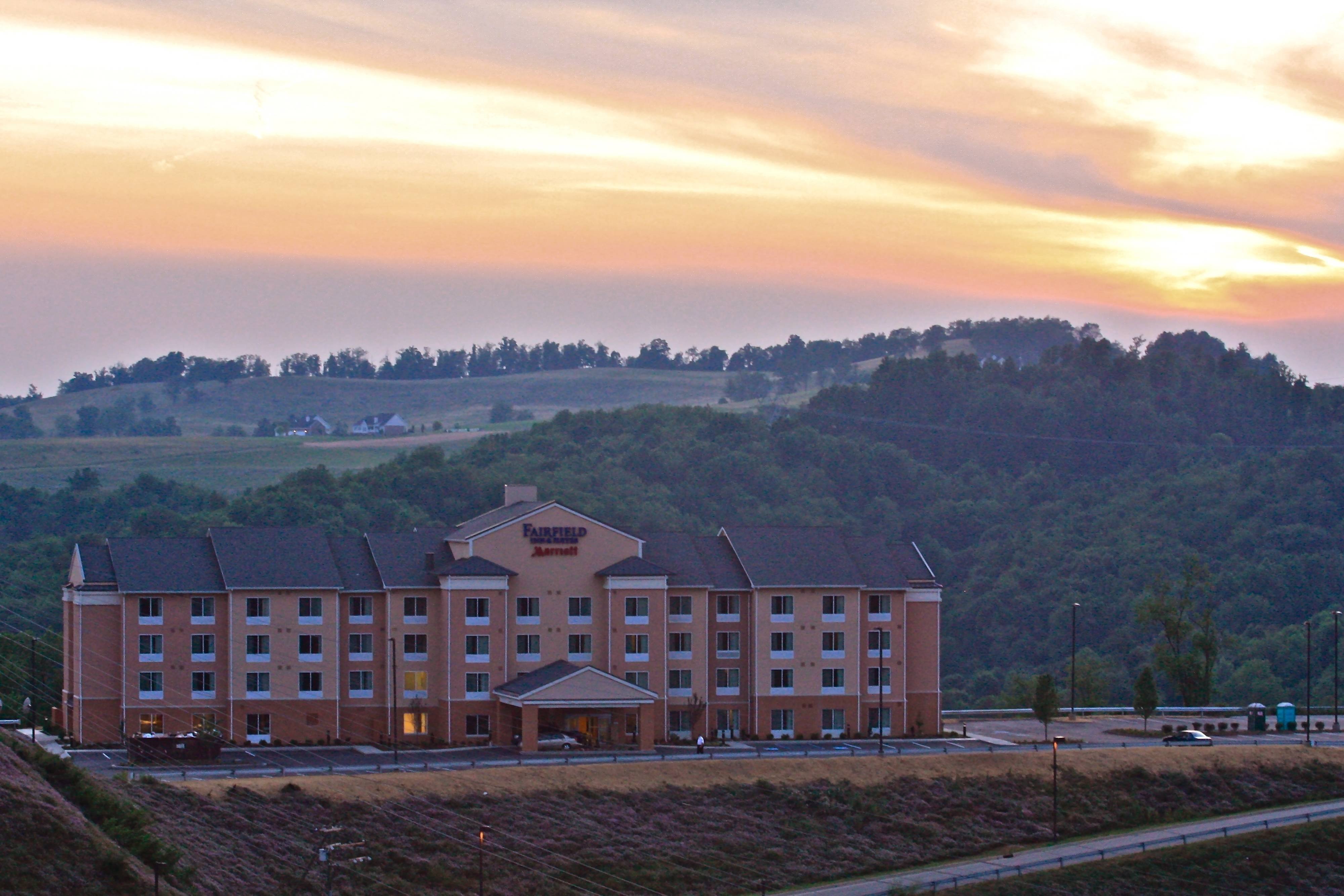 Fairfield Inn & Suites Morgantown-官方