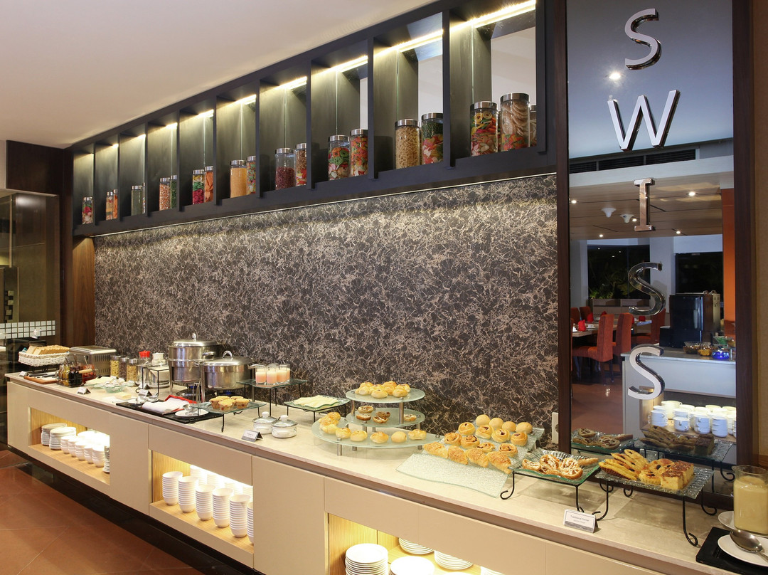 Swiss-Belhotel Silae Palu主图