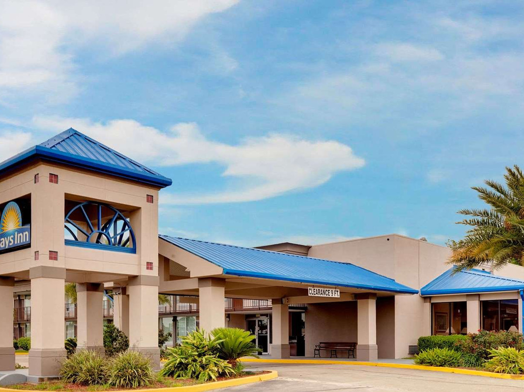 拉斐特/机场戴斯酒店主图