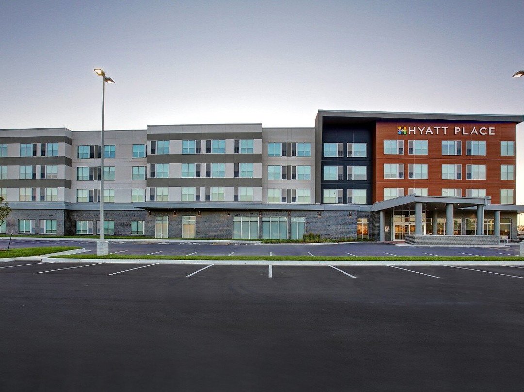 Hyatt Place at Wichita State University主图