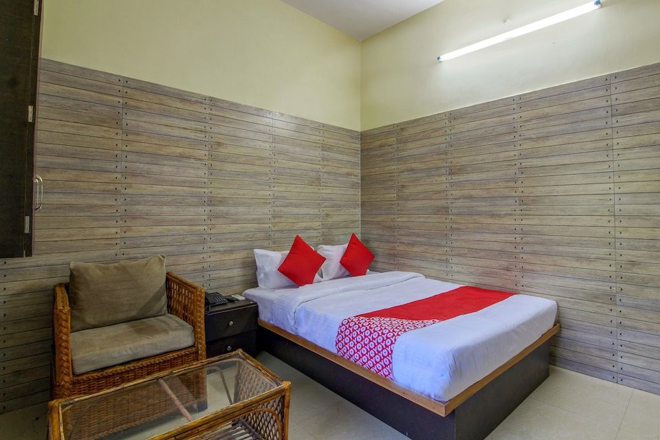 OYO 65211 Hotel Skg Akshhya Inn Lodging And BoaRoading
