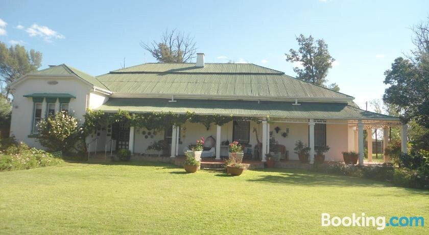 Smithfield House主图