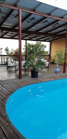 Colonial House Bed and Breakfast主图