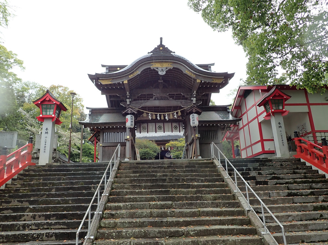 Nishioka Shrine景点图片