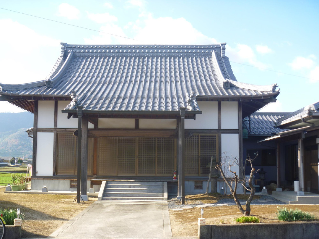 Honkaku-ji Temple景点图片