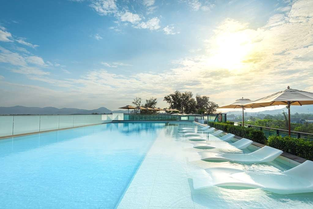 Hilton Garden Inn Phuket Bang Tao主图