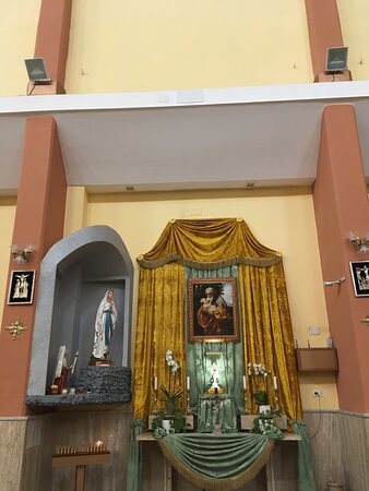 Parrocchia di San Giuseppe e Madonna di Lourdes-那不勒斯必去景点