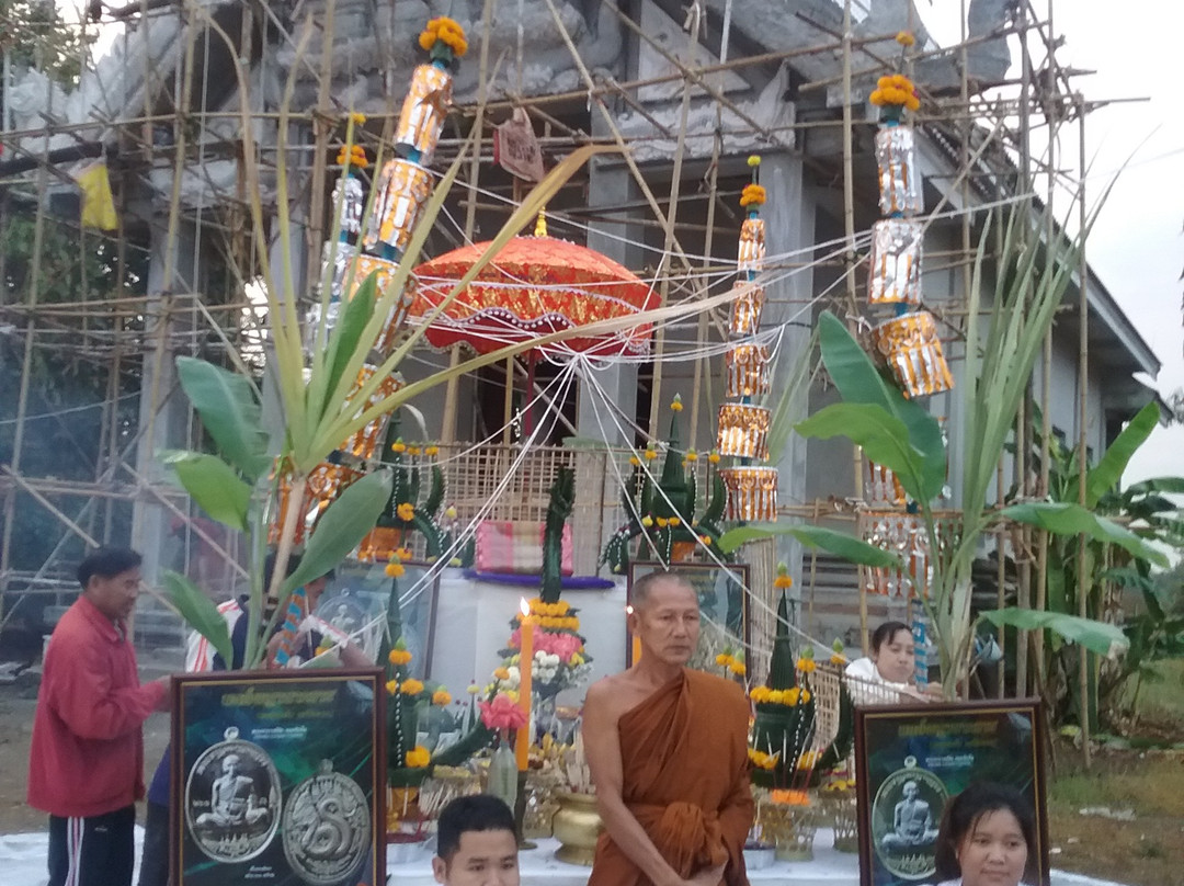 Wat Trai Mit-他吁廷必去景点