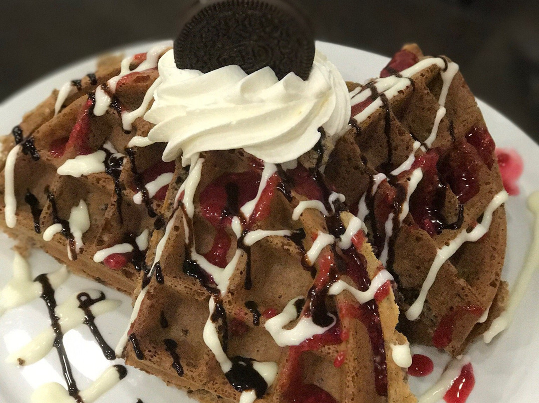 Tutti Frutti breakfast & lunch