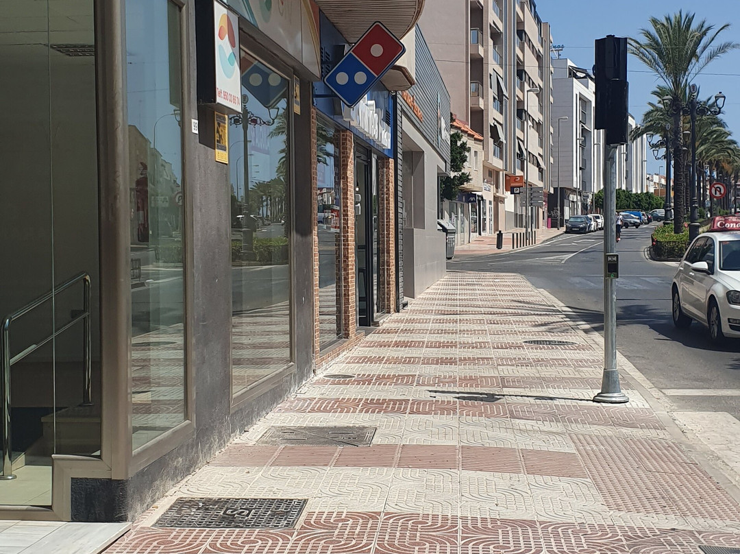 Domino's Pizza Roquetas De Mar
