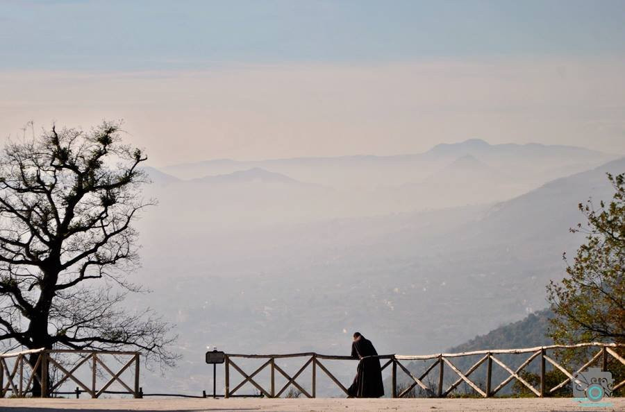 Santuario di Santa Maria Occorrente景点图片