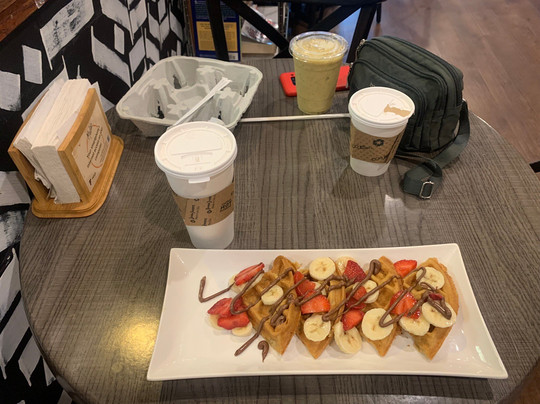 Melao Cafe & Creamery