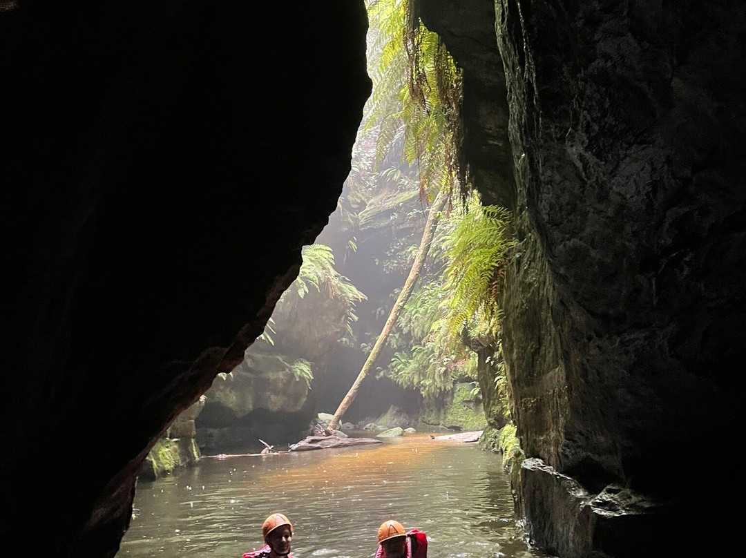 澳大利亚登山学校-卡通巴必去景点