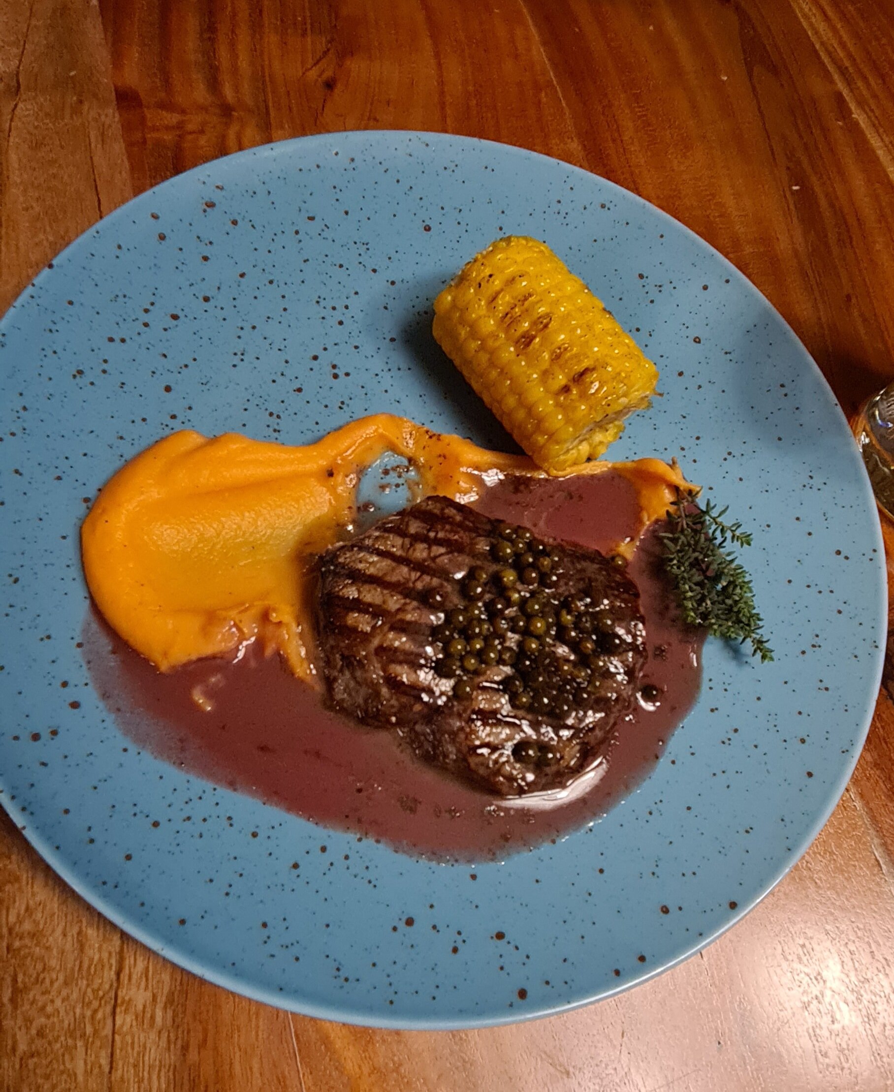 宜必思尚品新塔尔格酒店-餐饮