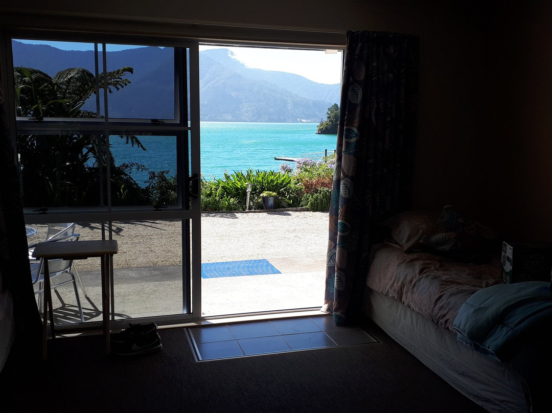 Te Mahia Bay Resort主图