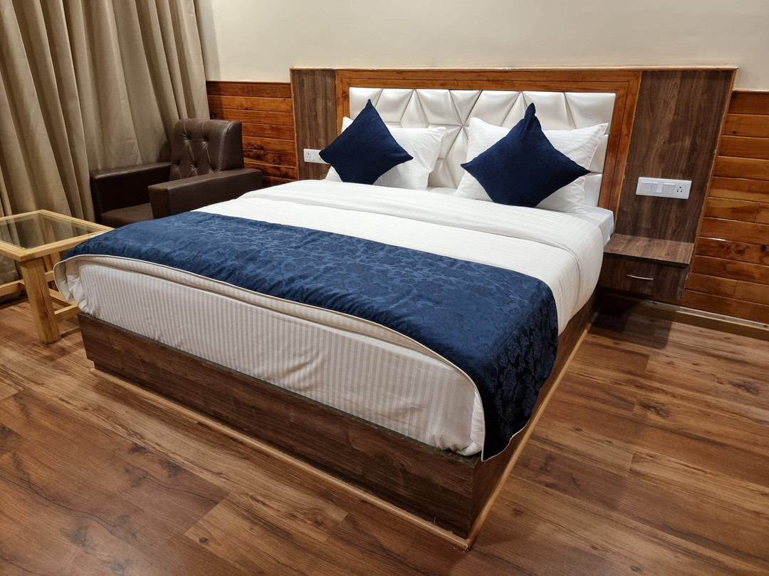 Symphony Woods Resort Tirthan主图