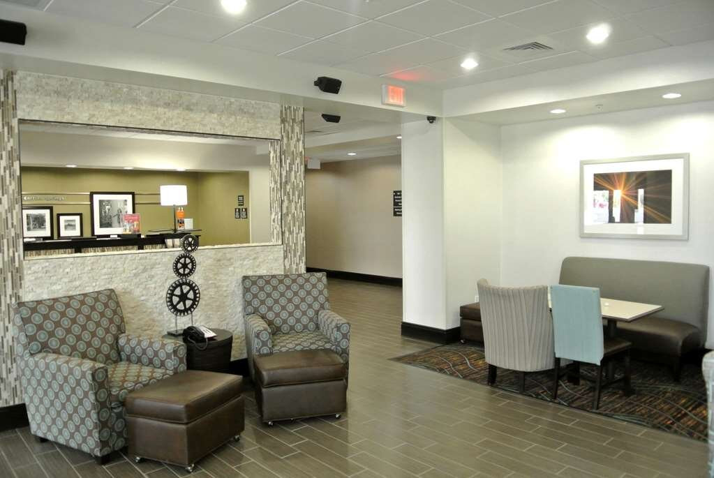 Hampton Inn Carrizo Springs主图