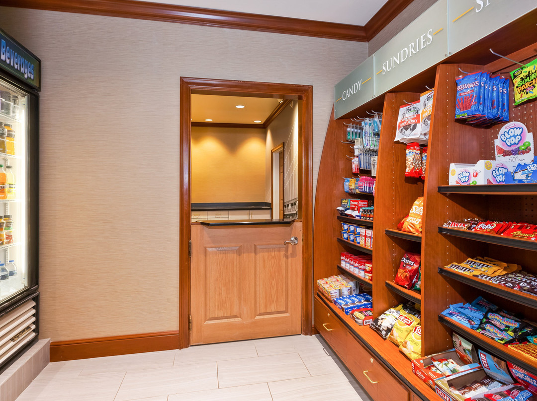 Staybridge Suites Kalamazoo by IHG主图