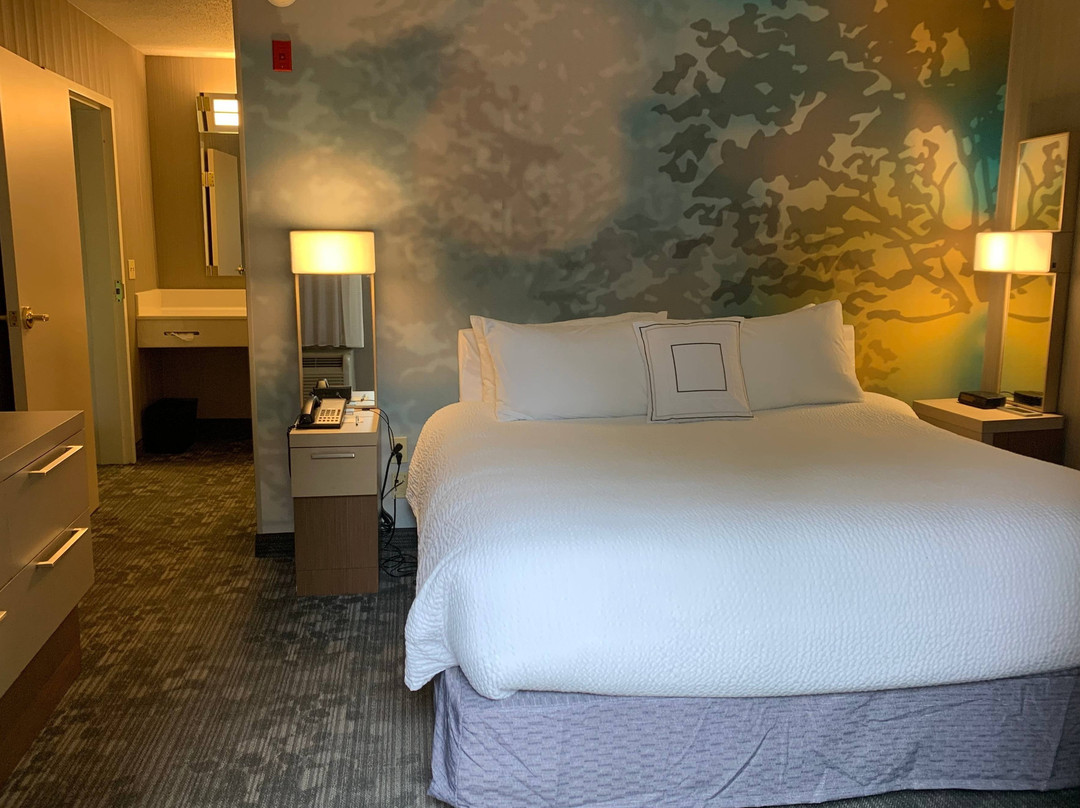 Courtyard Concord主图