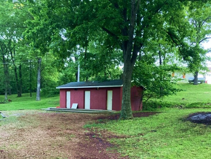Zan's Creekside Campground