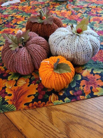 Chickadee Hill Alpacas Yarn Boutique and Farm-Rushville必去景点