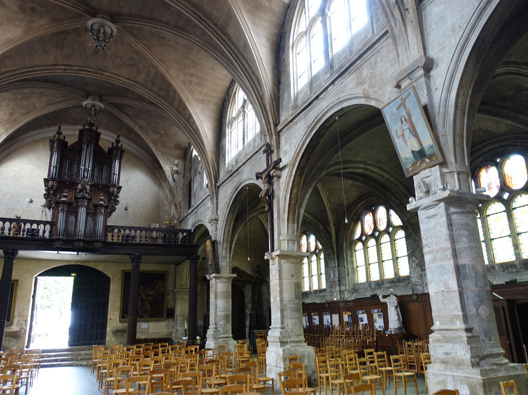 Eglise Notre Dame-Pontoise必去景点